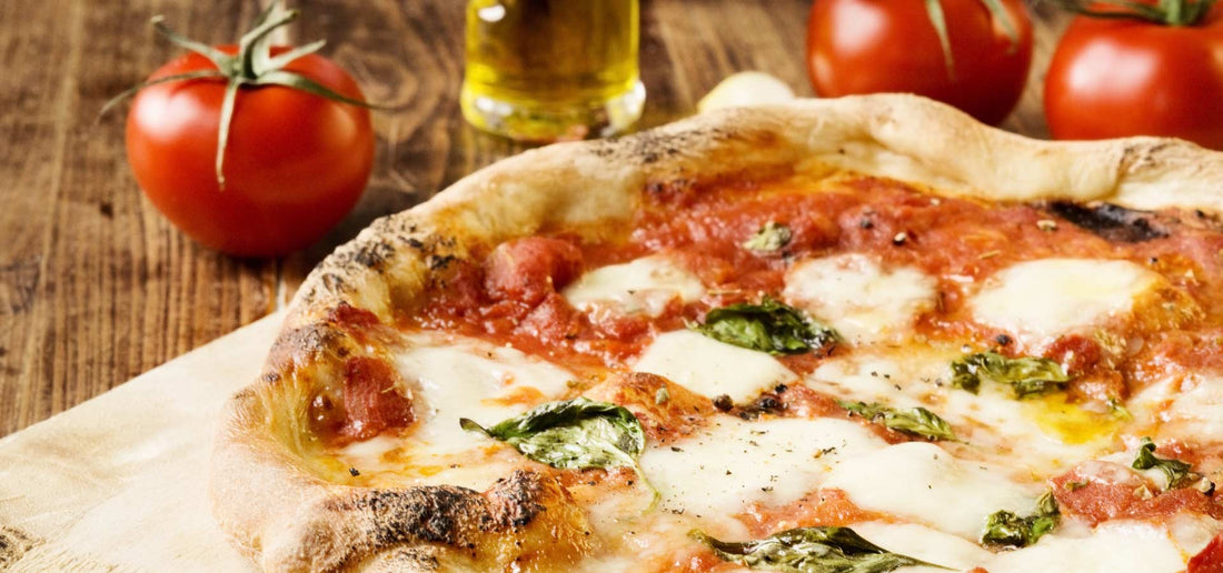 Olio extravergine d'oliva e pizza: nell'impasto e a fine cottura!
