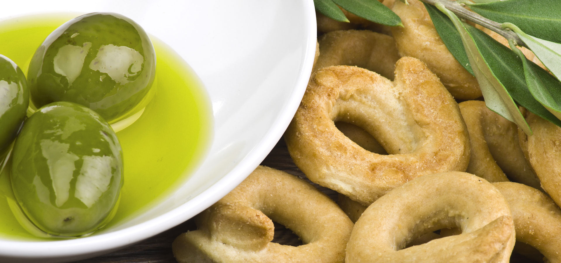Taralli pugliesi all’olio evo: la ricetta per farli a casa